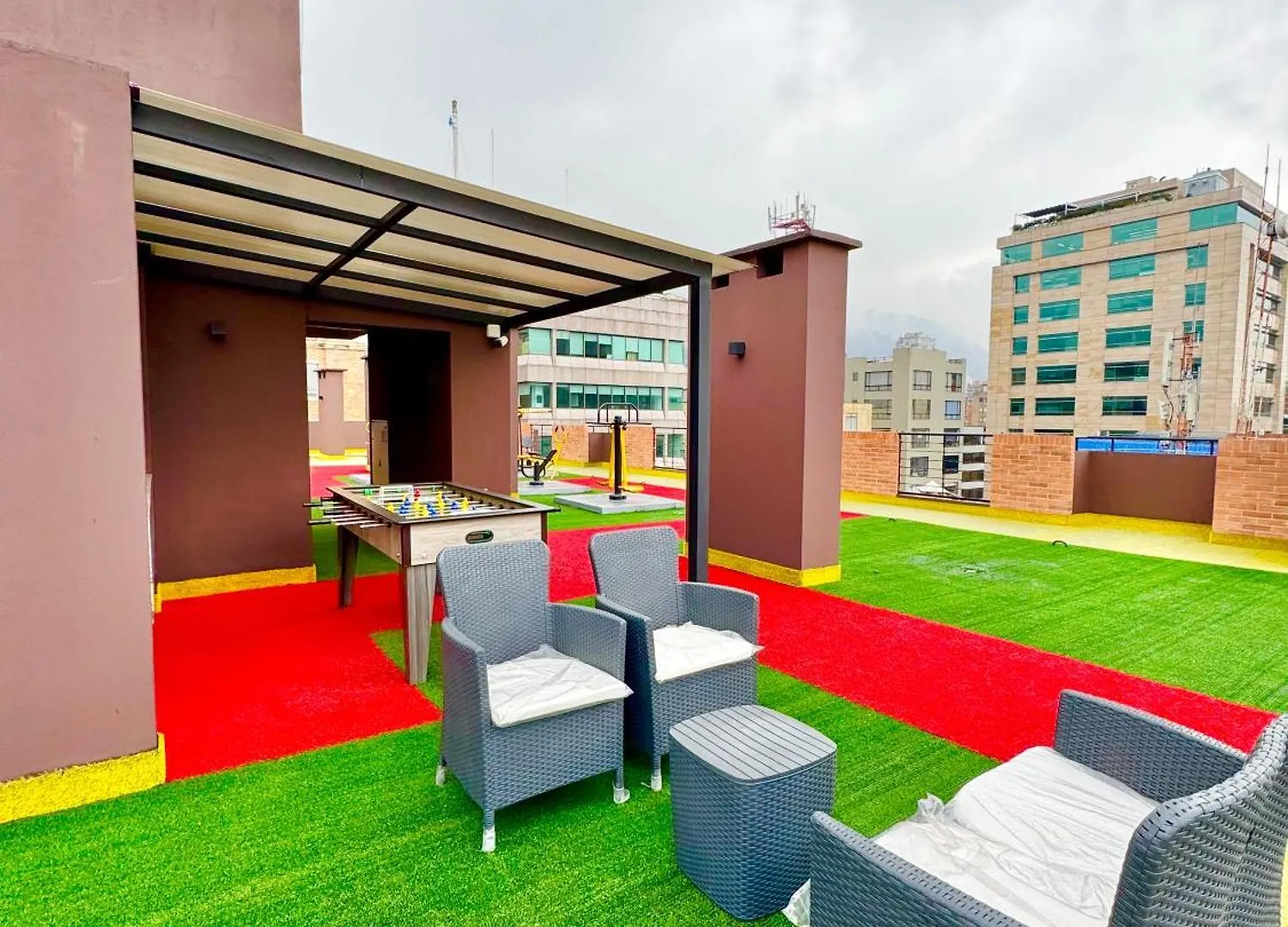 Apartamentos Exclusivos A Dos Cuadras Del Parque La 93 Bogota Colombia